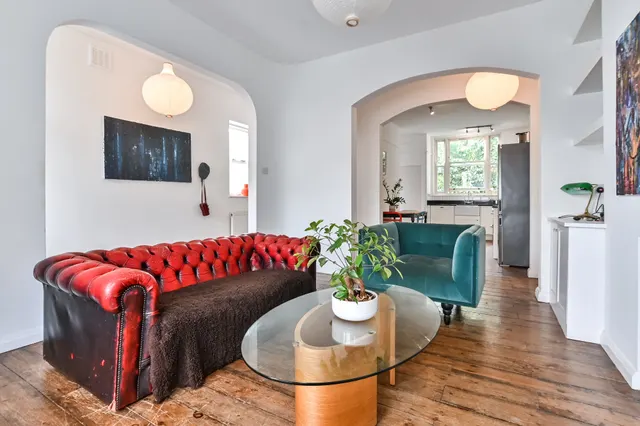 Flat B, 71 Malvern Road, London, photo 1