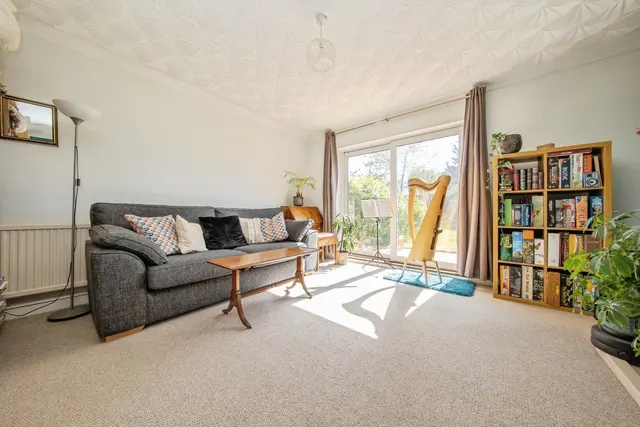 Photo 3 — Caithness Close, Ipswich, Suffolk, IP4