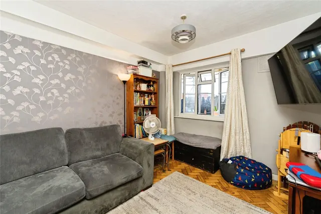 Kingston Road, Kingston upon Thames, KT1, photo 3