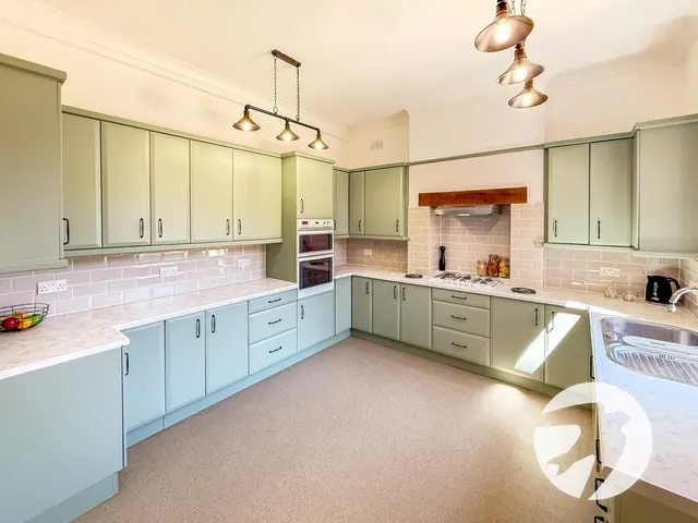 Glenlyon Road, London, SE9, photo 3