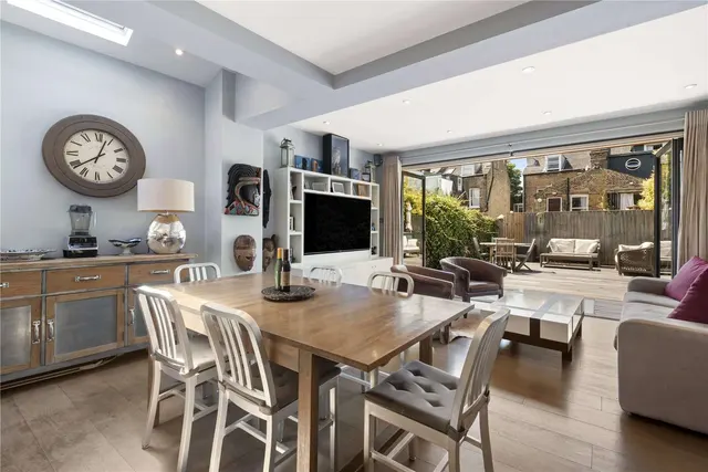Swanage Road, London, SW18 2DY, photo 1