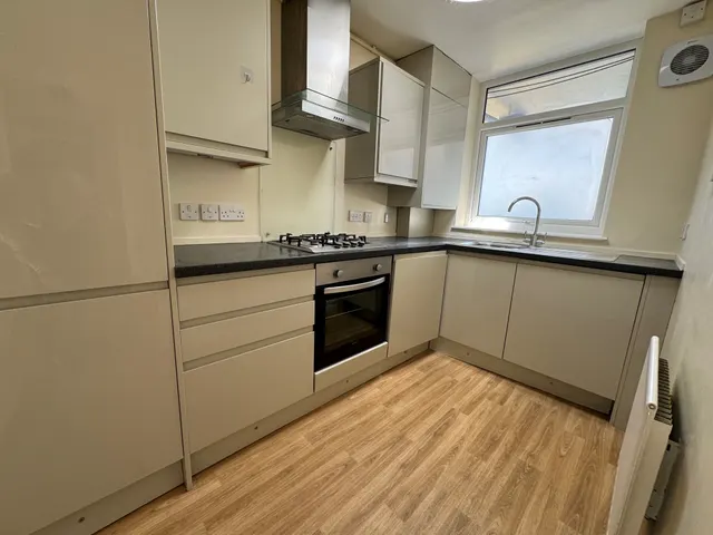 High Street, New Malden, KT3, photo 2