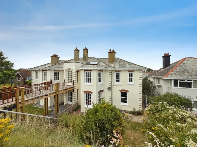 Seawall, Dymchurch, TN29, photo 1