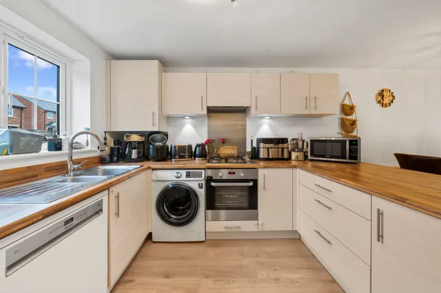 Photo 2 — Brimstone Drive, Newton-Le-Willows, Newton-Le-Willows, WA12 9LY