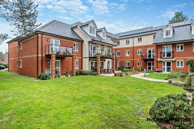Beaulieu Road, Dibden Purlieu, SO45, photo 1