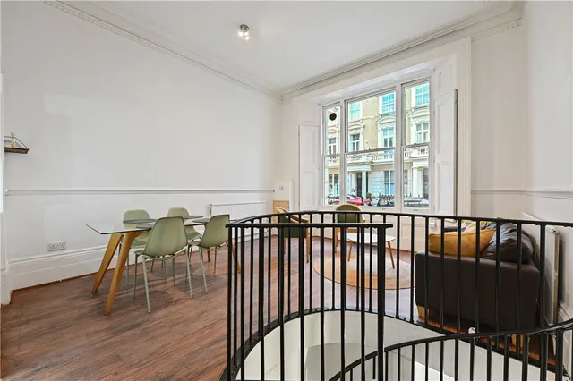Clanricarde Gardens, London, W2, photo 1