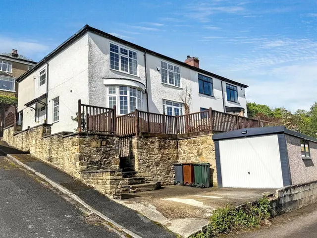 Photo 2 — Rivock Avenue, Utley, BD20 6HE