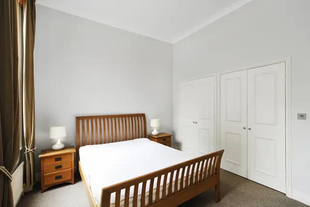 Photo 2 — South Kensington, London, SW7