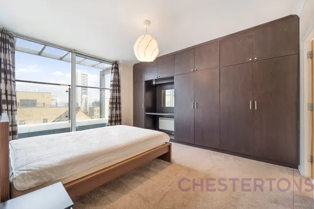 Boardwalk Place, London, E14, photo 3