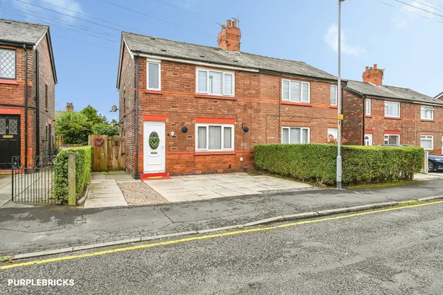 Taylor Avenue, Ormskirk, L39, photo 1