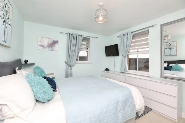 Photo 3 — Amethyst Drive, Sittingbourne, Kent, ME10