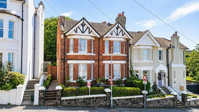 Wellington Road, Hastings, photo 1
