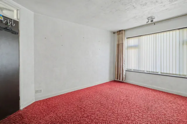 Chester Road, Talke, ST7, photo 3