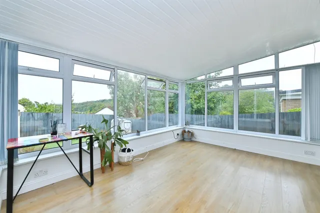 Holly Park Drive, Plymouth, PL5, photo 3
