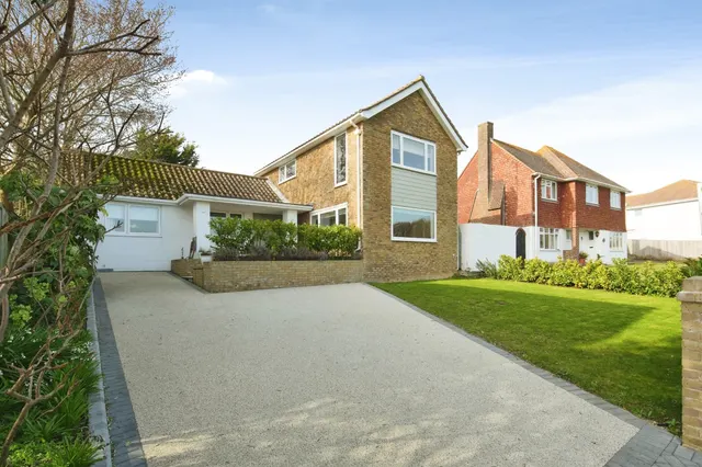 Arundel Drive West, Saltdean, BN2, photo 1