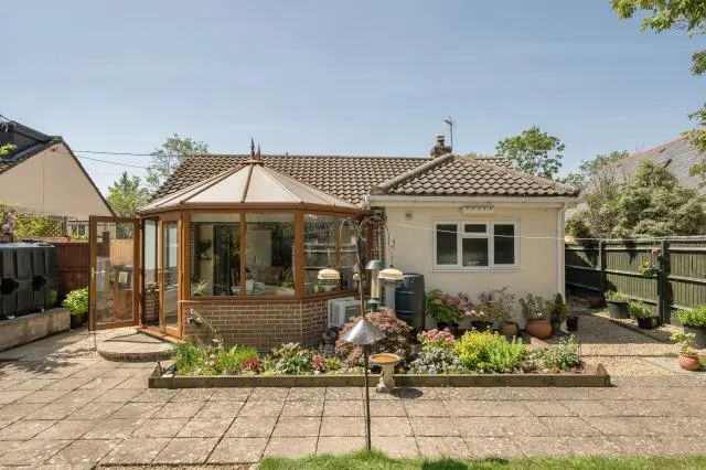 Abingdon Road, Standlake, OX29, photo 2