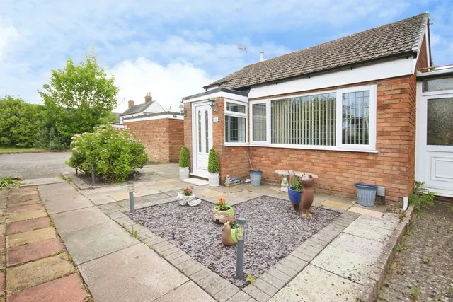 Woodway Lane, Coventry, West Midlands, CV2, photo 1