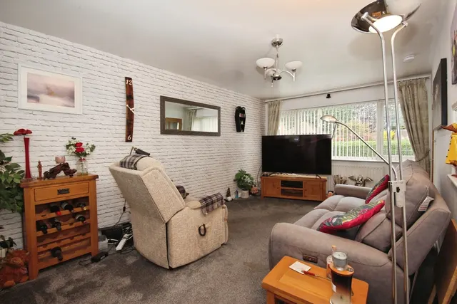 Photo 3 — Woodway Lane, Coventry, West Midlands, CV2
