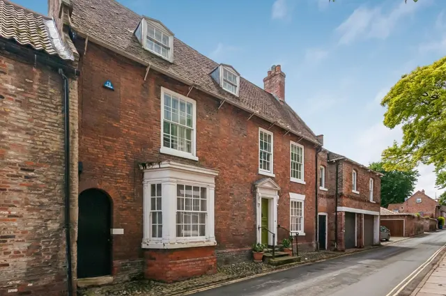 Newbegin, Beverley, HU17 8EG, photo 1