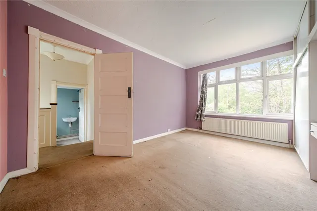 Photo 3 — Cavendish Way, West Wickham, BR4