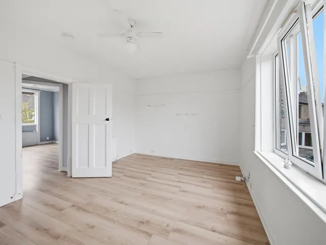 Broomside Terrace, Edinburgh, EH12, photo 2