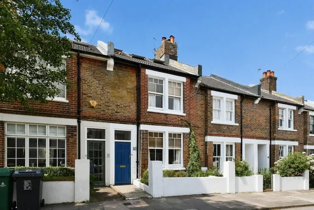 Bennett Road, Brighton, photo 1