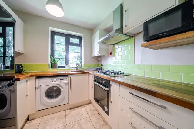 Photo 2 — Leigham Court Road, Streatham, London, SW16