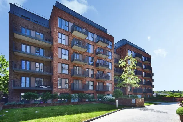 Photo 2 — Rosalind Drive, Maidstone, Kent, ME14