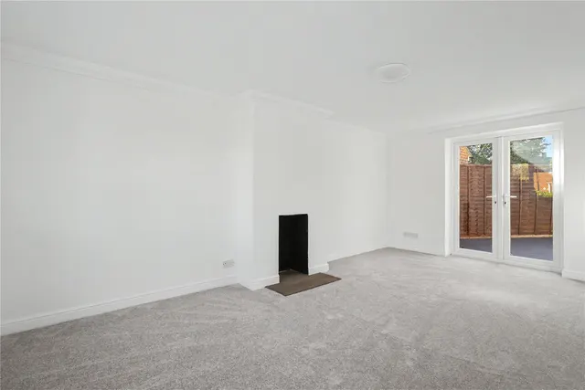 Sundridge Road, Woking, GU22, photo 2