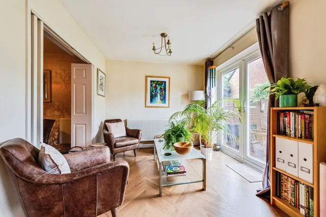 Ransome Close, Shaw, SN5, photo 2