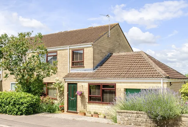 Brendon Close, Gloucestershire, Oldland Common, BS30 8QE, photo 1