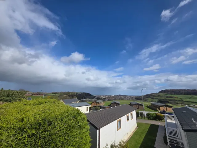 Edgehill Road, Scarborough, YO12, photo 1