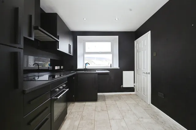 Highfield Ferndale, CF43, photo 1