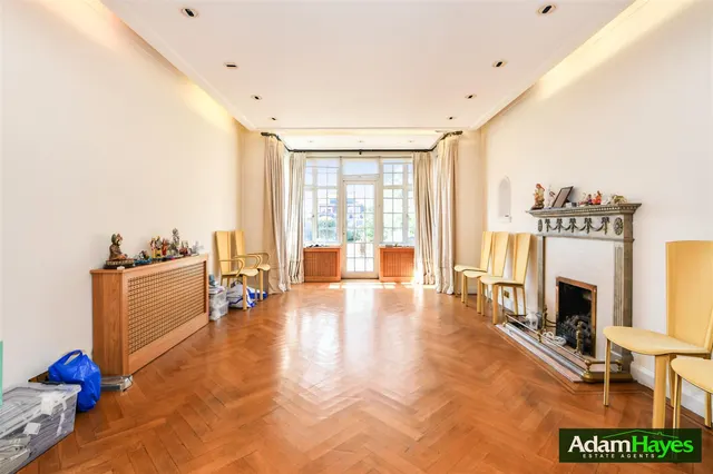 Haslemere Gardens, Finchley, N3, photo 2