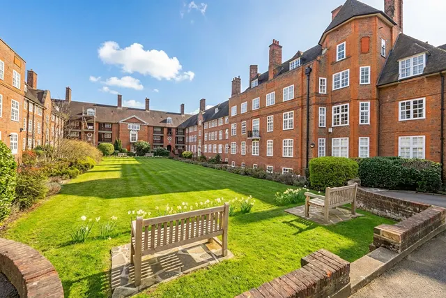 Hampstead Way, Hampstead Garden Suburb, NW11, photo 1