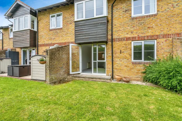 Nyetimber Lane, Bognor Regis, PO21, photo 2