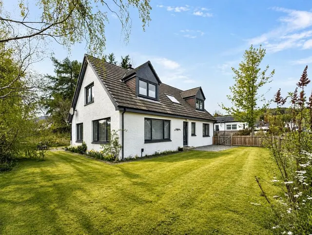 Golf Course Road, Newtonmore, Highland, PH20, photo 1