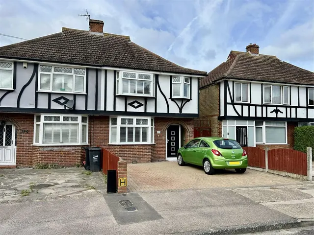 St. James Park Road, Margate, CT9, photo 1