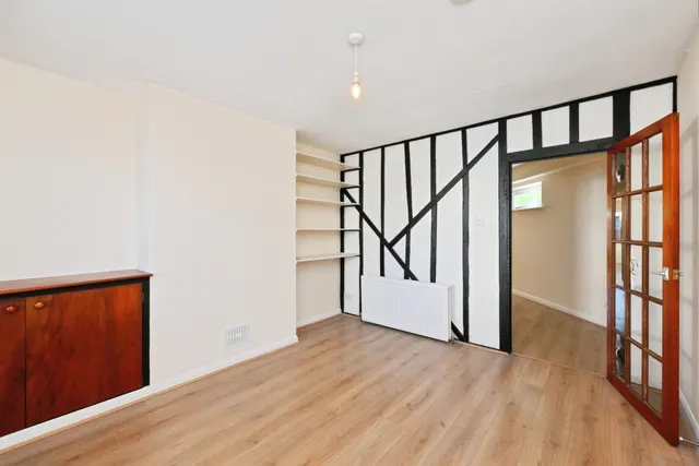Watton Road, Ware, SG12, photo 3