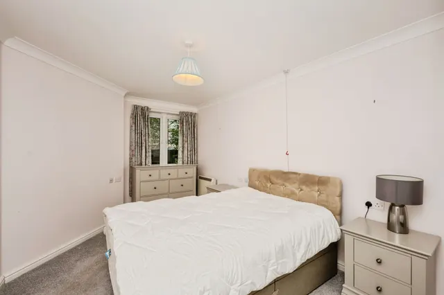 Alexandra Road, Swansea, SA4