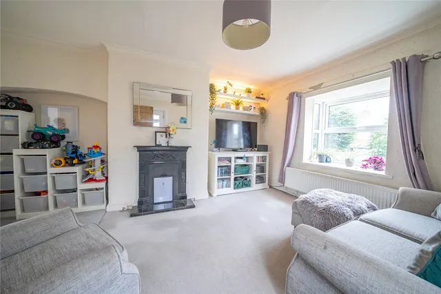 Sturton Lane, Garforth, LS25, photo 2