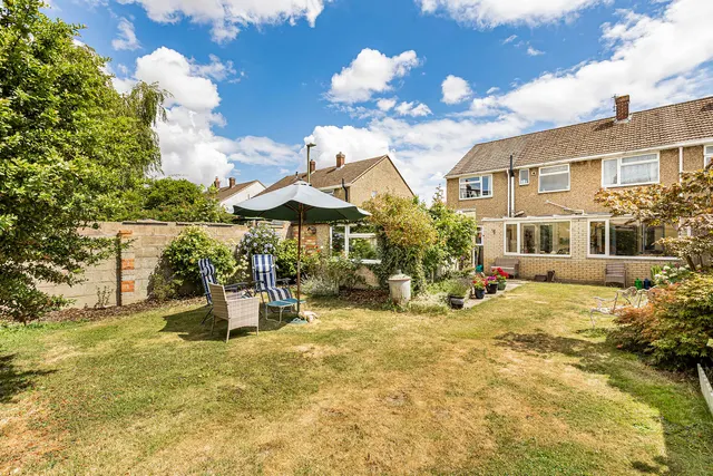Edinburgh Drive, Kidlington, photo 2