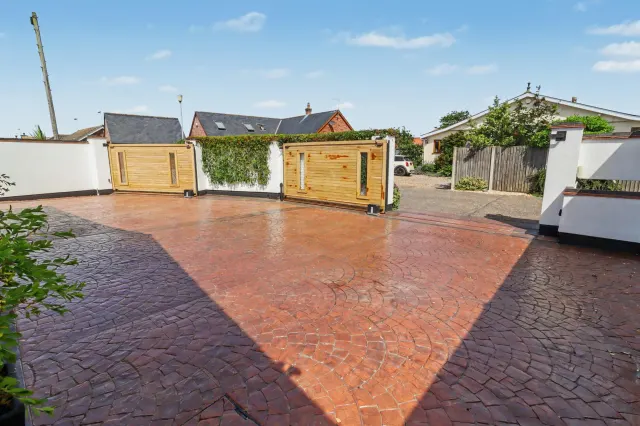 Cliff Lane, Gorleston, photo 2