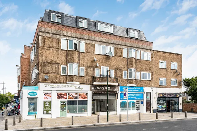 High Street, Whitton, TW2, photo 1
