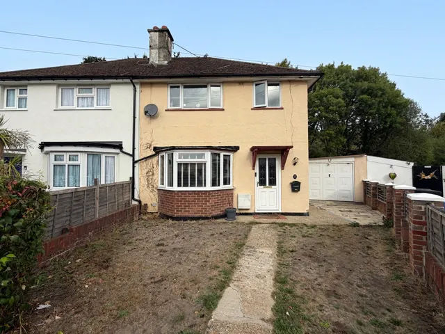 Ainger Close, Aldershot, GU12, photo 1