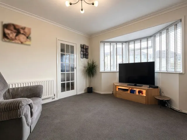 Ainger Close, Aldershot, GU12, photo 2