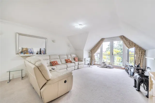 Marsh Road, Pinner, HA5, photo 2