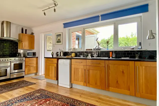 Southampton Road, Ringwood, BH24, photo 3