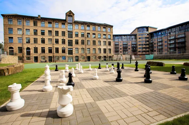 Salts Mill Road, West Yorkshire, Shipley, BD17, photo 1