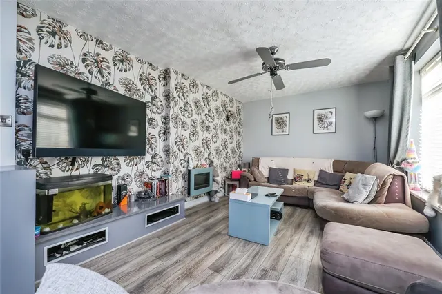 Photo 3 — Foxearth Avenue, Clifton, Nottingham, NG11